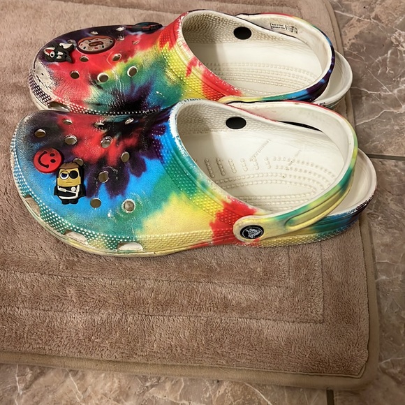 Men’s crocs size 7 - Picture 2 of 4